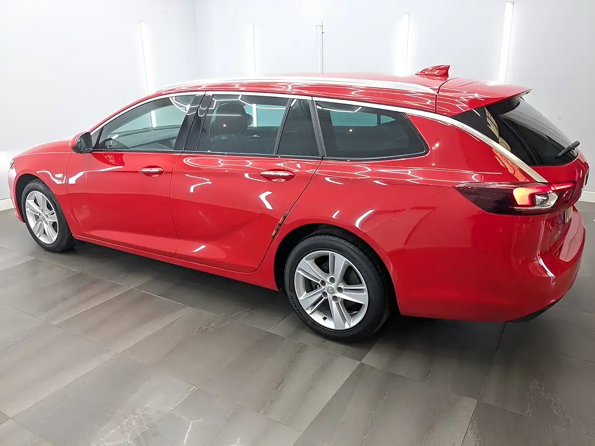Used 2017 Vauxhall Insignia Elite Nav Rioja Red - Interior and Exterior details 6
