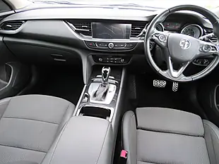 Used 2017 Vauxhall Insignia Sri Nav Grand Sport Grey - Interior and Exterior details 12