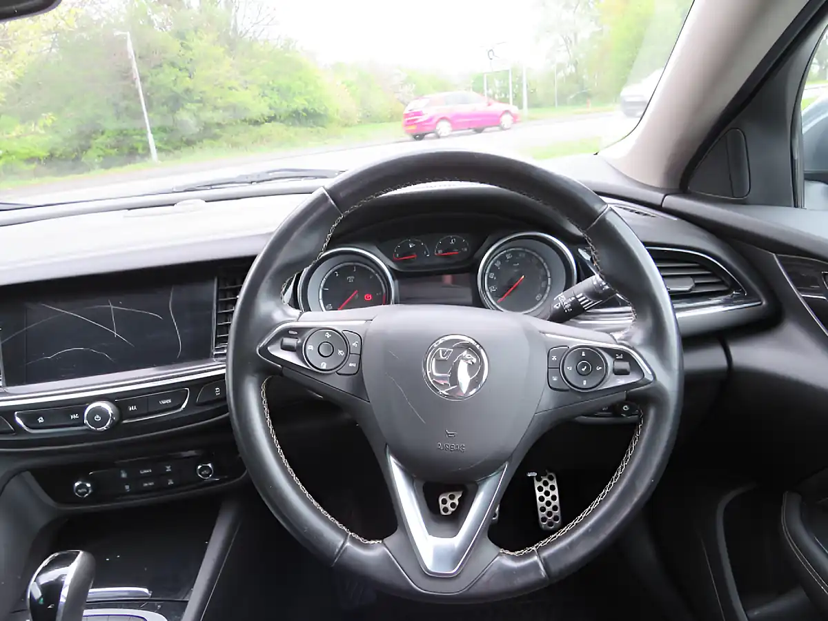 Used 2017 Vauxhall Insignia Sri Nav Grand Sport Grey - Interior and Exterior details 13
