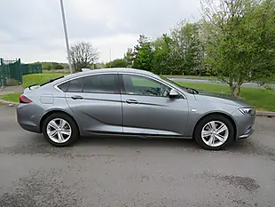 Used 2017 Vauxhall Insignia Sri Nav Grand Sport Grey - Interior and Exterior details 2