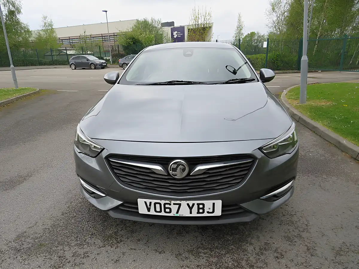 Used 2017 Vauxhall Insignia Sri Nav Grand Sport Grey - Interior and Exterior details 8