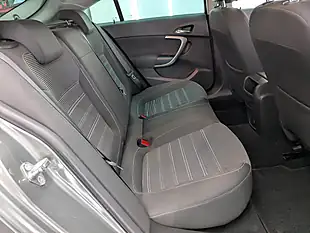 Used 2017 Vauxhall Insignia Sri Nav Grey - Interior and Exterior details 11