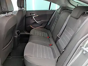 Used 2017 Vauxhall Insignia Sri Nav Grey - Interior and Exterior details 12