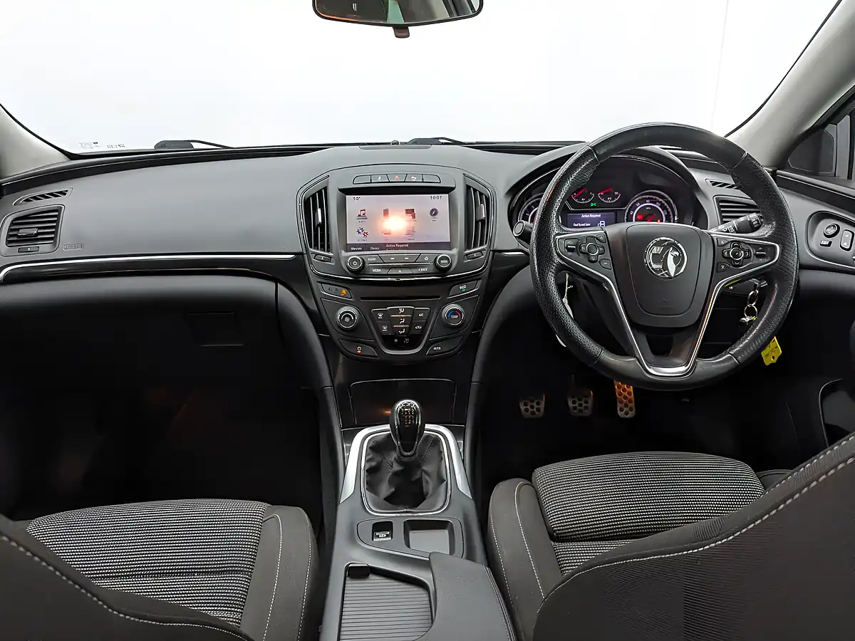 Used 2017 Vauxhall Insignia Sri Nav Grey - Interior and Exterior details 16