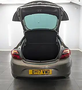 Used 2017 Vauxhall Insignia Sri Nav Grey - Interior and Exterior details 9