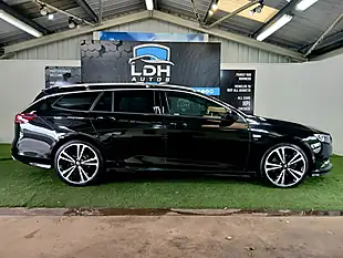 Used 2017 Vauxhall Insignia Sri Vx Line Nav Black - Interior and Exterior details 2