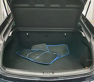 Used 2017 Vauxhall Insignia Sri Vx Line Nav Grand Sport Blue - Interior and Exterior details 5