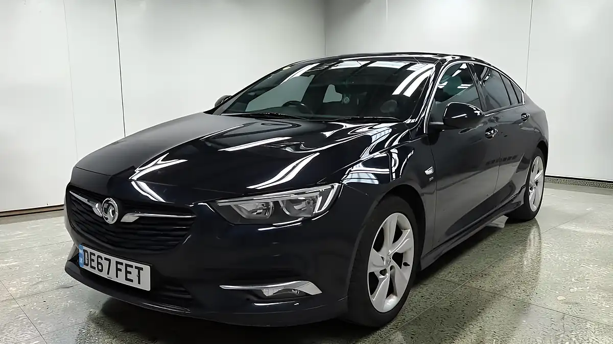 Used 2017 Vauxhall Insignia Sri Vx Line Nav Grand Sport Blue - Interior and Exterior details 7