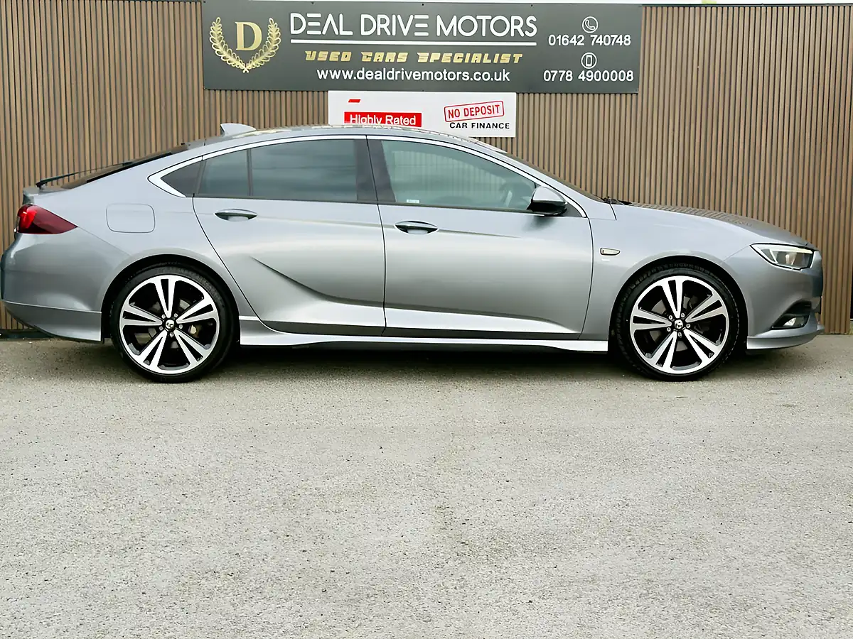 Used 2017 Vauxhall Insignia Sri Vx Line Nav Grand Sport Grey - Interior and Exterior details 8