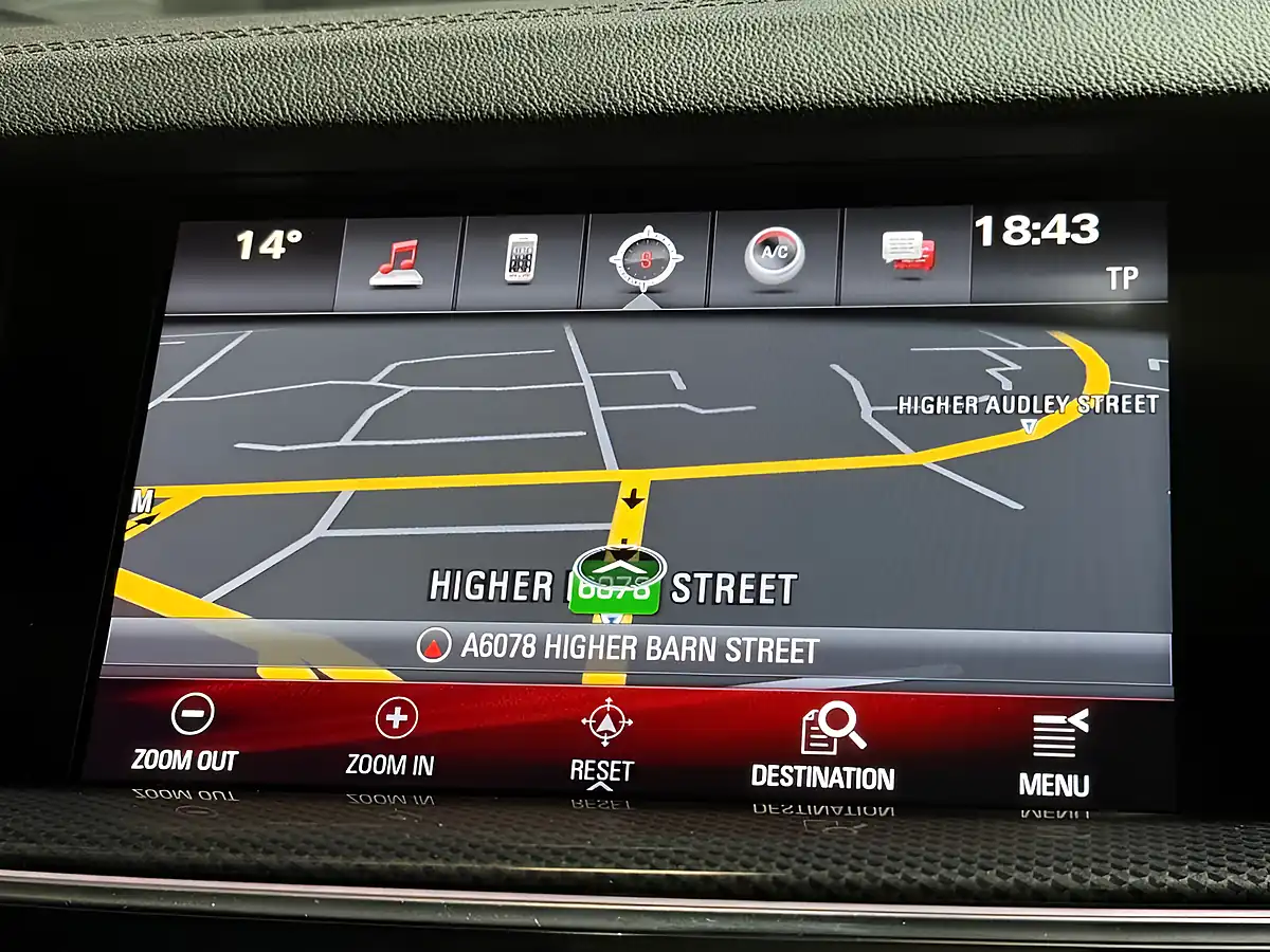 Used 2017 Vauxhall Insignia Sri Vx Line Nav Grand Sport Red - Interior and Exterior details 11