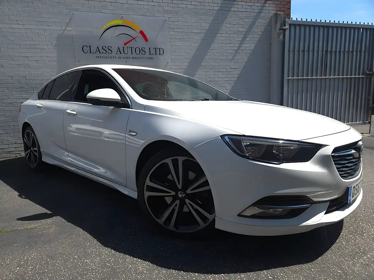 Used 2017 Vauxhall Insignia Sri Vx Line Nav Grand Sport White - Front View