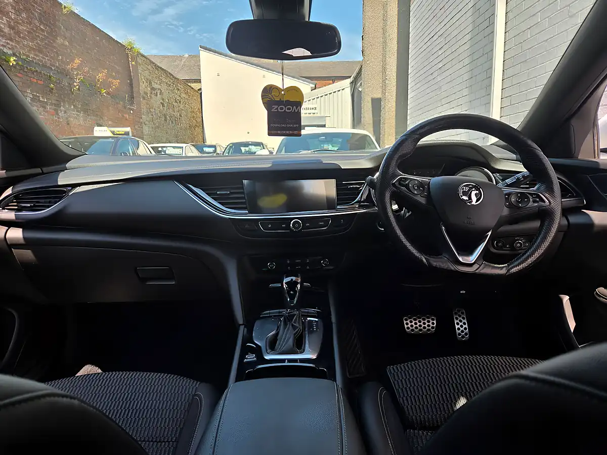 Used 2017 Vauxhall Insignia Sri Vx Line Nav Grand Sport White - Interior and Exterior details 11