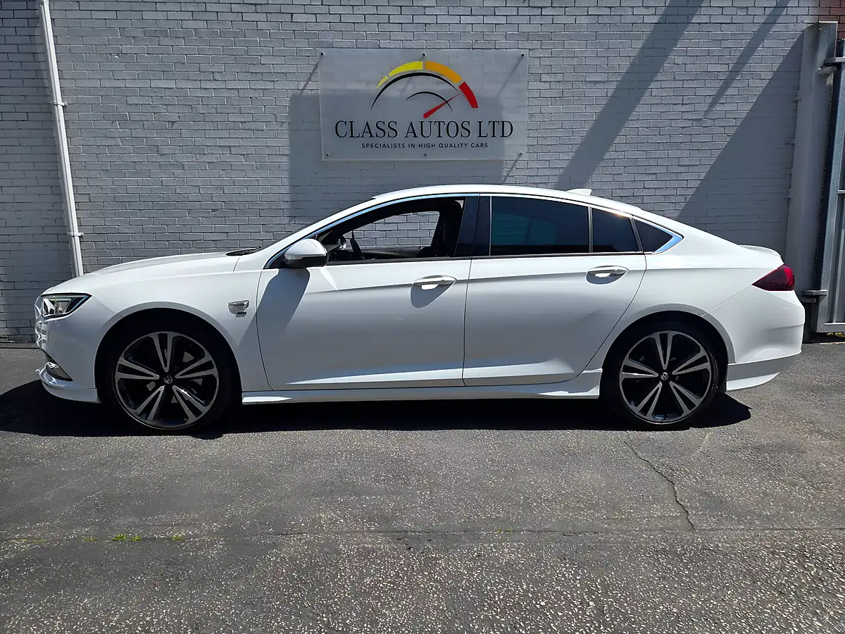 Used 2017 Vauxhall Insignia Sri Vx Line Nav Grand Sport White - Interior and Exterior details 6