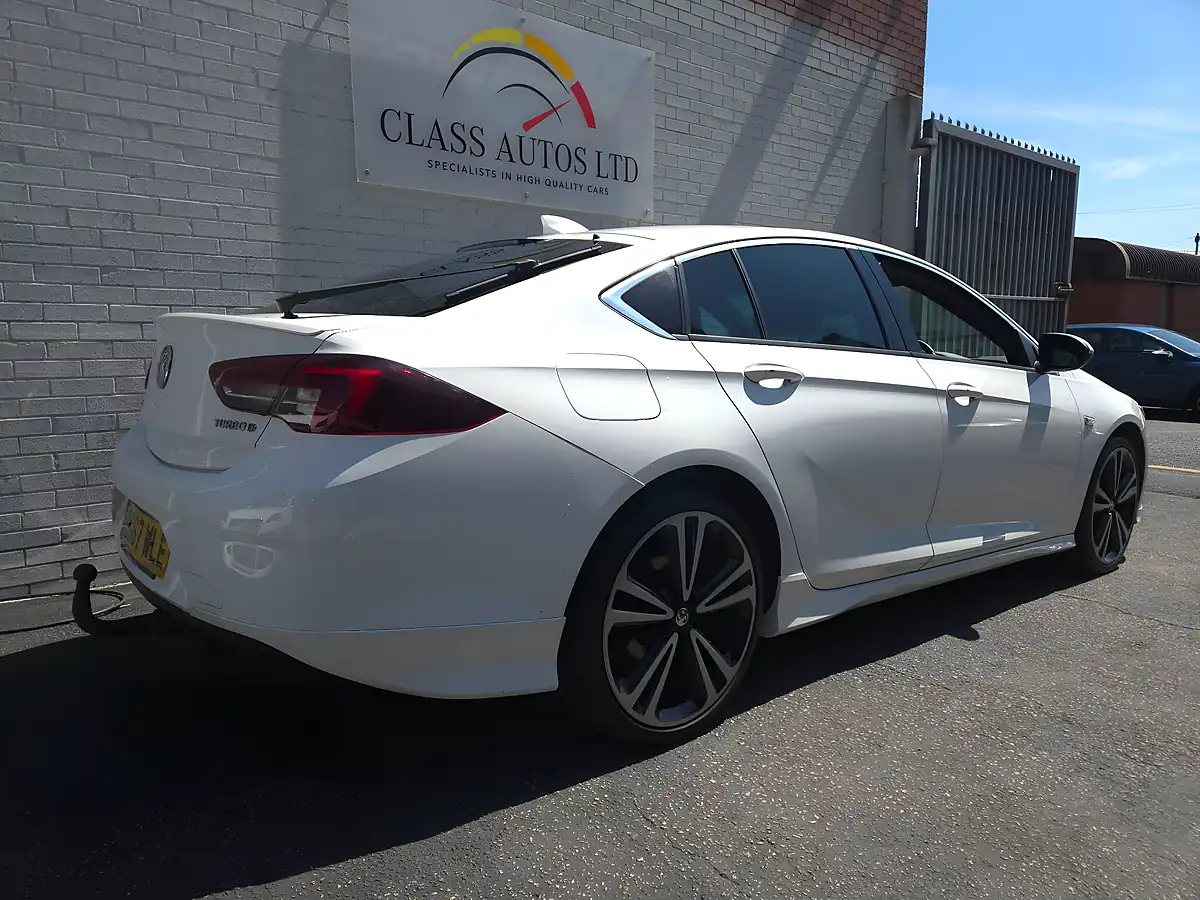 Used 2017 Vauxhall Insignia Sri Vx Line Nav Grand Sport White - Interior and Exterior details 9