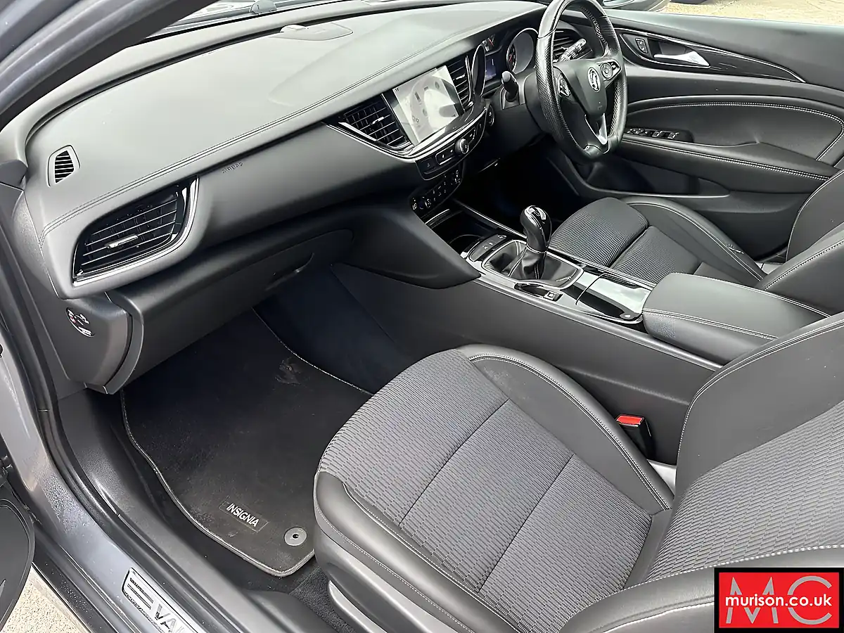 Used 2017 Vauxhall Insignia Sri Vx Line Nav Grey - Interior and Exterior details 17