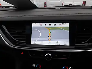 Used 2017 Vauxhall Insignia Sri Vx Line Nav Sports Tourer Red - Interior and Exterior details 20