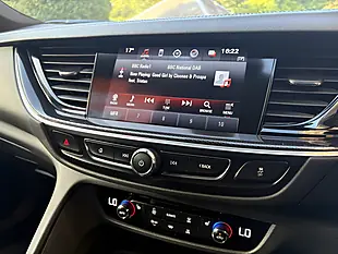 Used 2017 Vauxhall Insignia Sri Vx Line Nav White - Interior and Exterior details 11