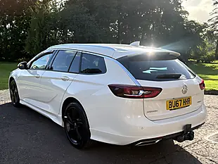 Used 2017 Vauxhall Insignia Sri Vx Line Nav White - Interior and Exterior details 4