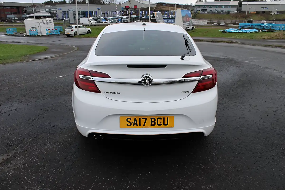 Used 2017 Vauxhall Insignia Sri Vx Line White - Interior and Exterior details 10
