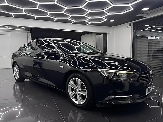 2017 Vauxhall Insignia 1.6 Turbo D Tech Line Nav