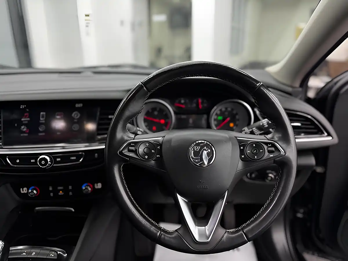 Used 2017 Vauxhall Insignia Tech Line Nav Black - Interior and Exterior details 17