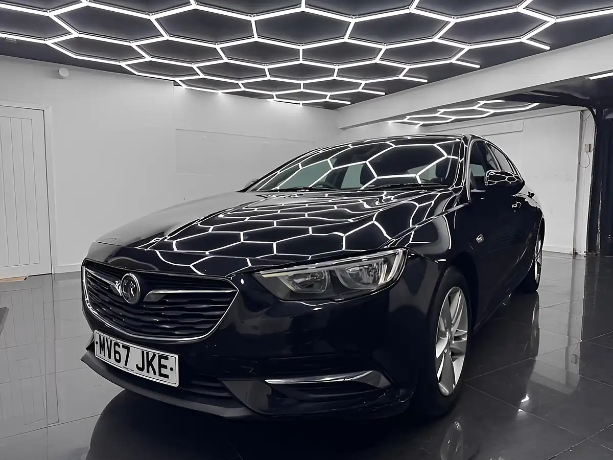 Used 2017 Vauxhall Insignia Tech Line Nav Black - Interior and Exterior details 3