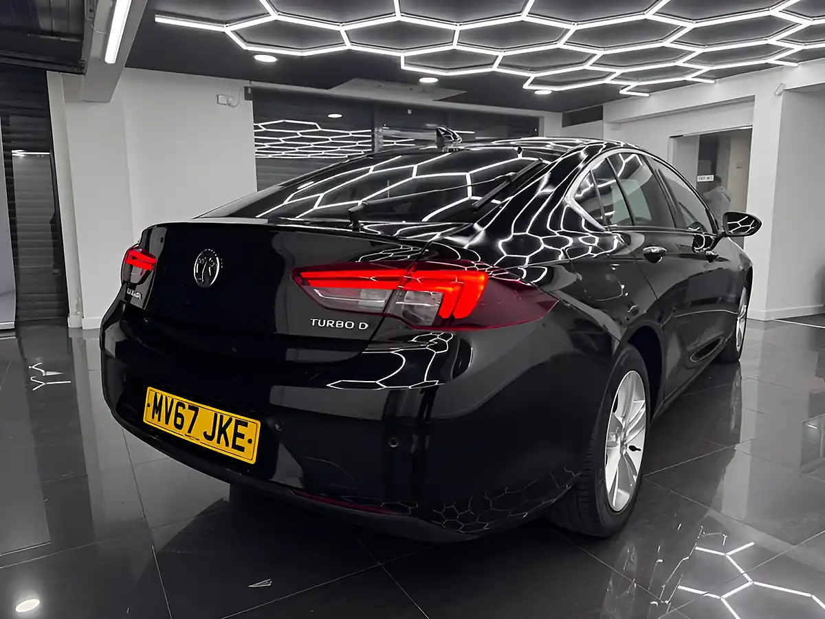 Used 2017 Vauxhall Insignia Tech Line Nav Black - Interior and Exterior details 8