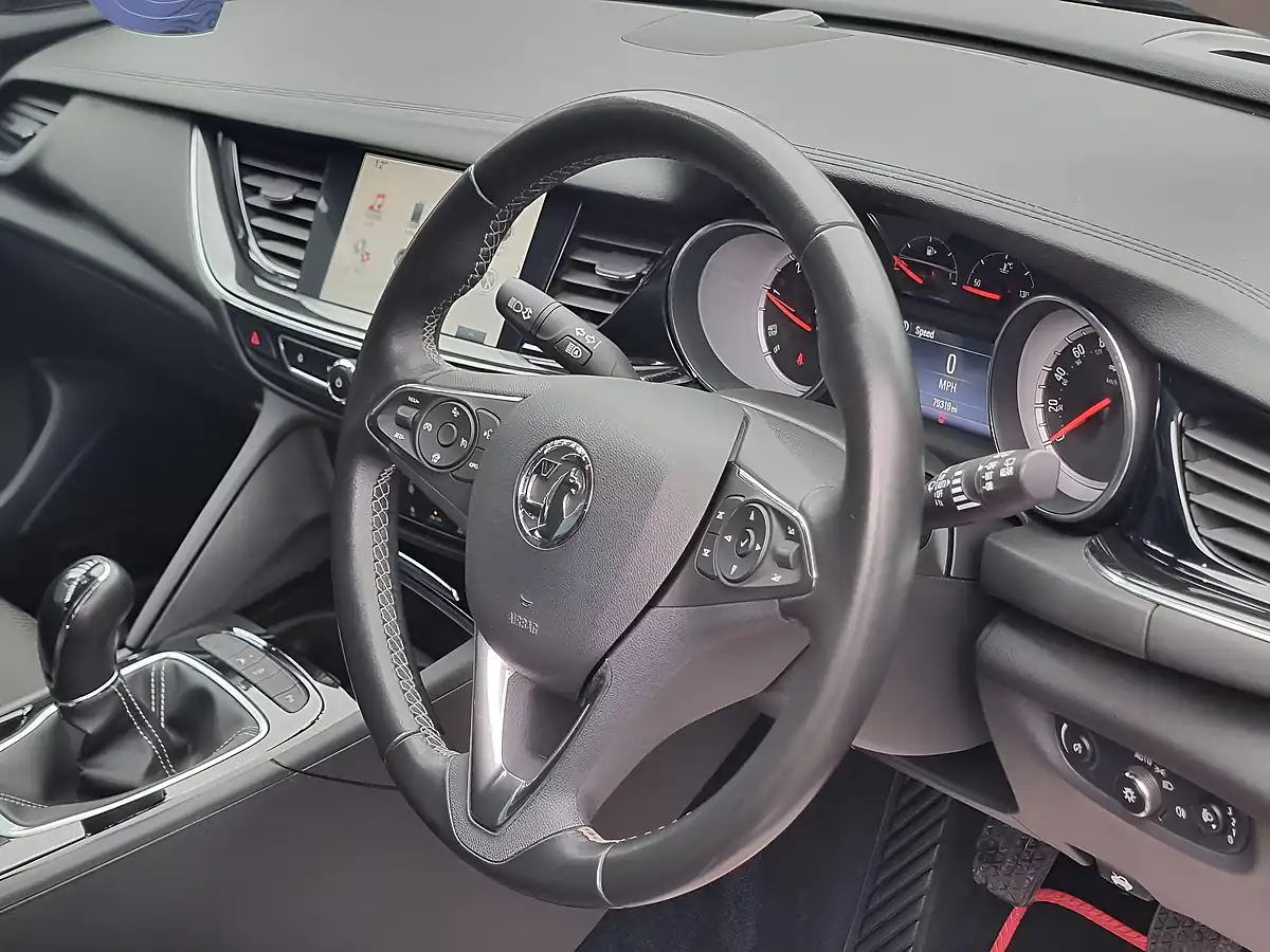 Used 2017 Vauxhall Insignia Tech Line Nav Grand Sport Black - Interior and Exterior details 15