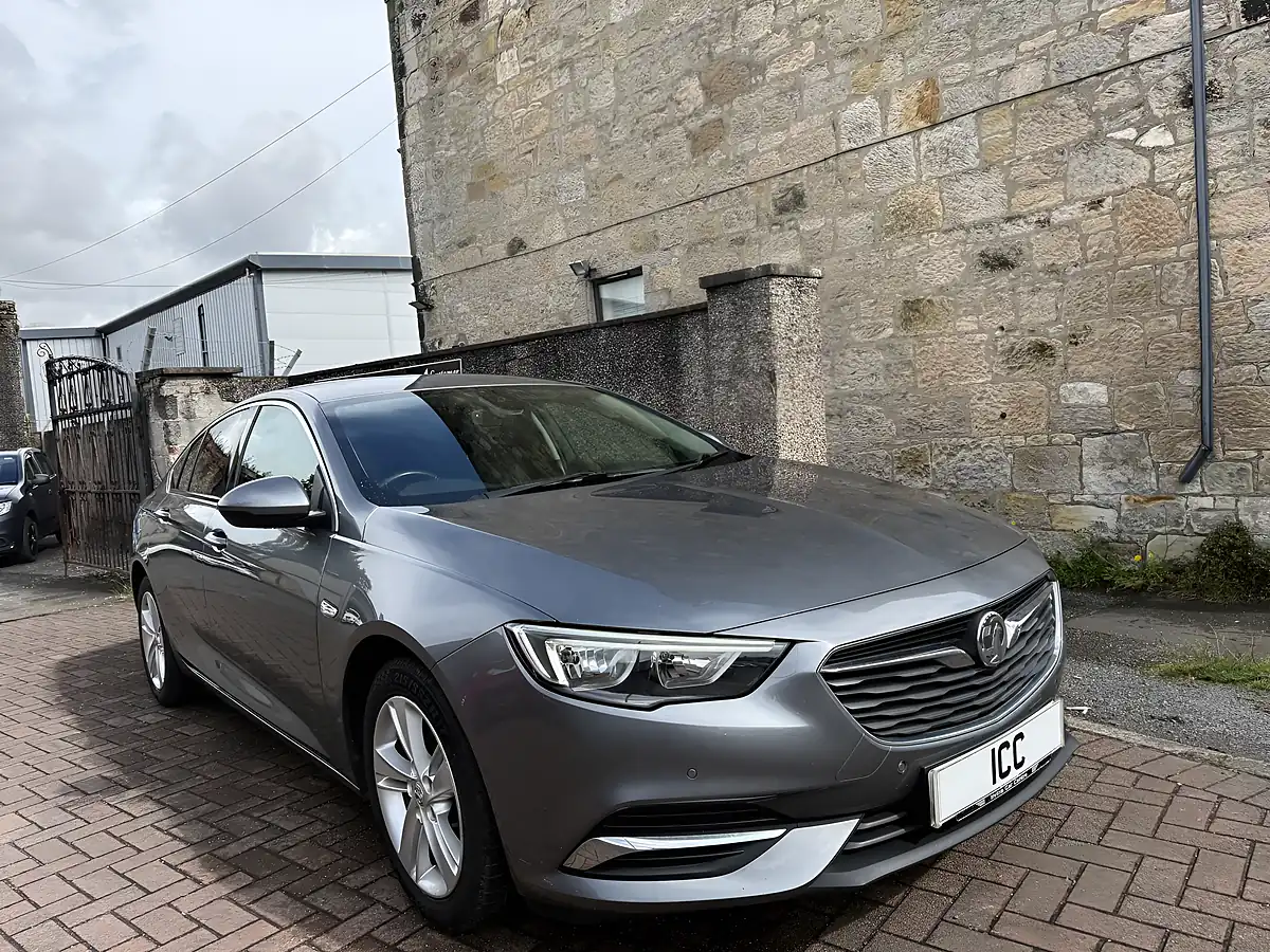 Used 2017 Vauxhall Insignia Tech Line Nav Grey - Interior and Exterior details 20
