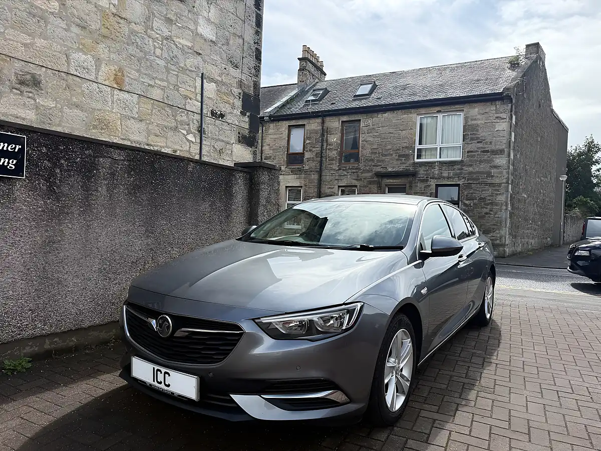 Used 2017 Vauxhall Insignia Tech Line Nav Grey - Interior and Exterior details 3