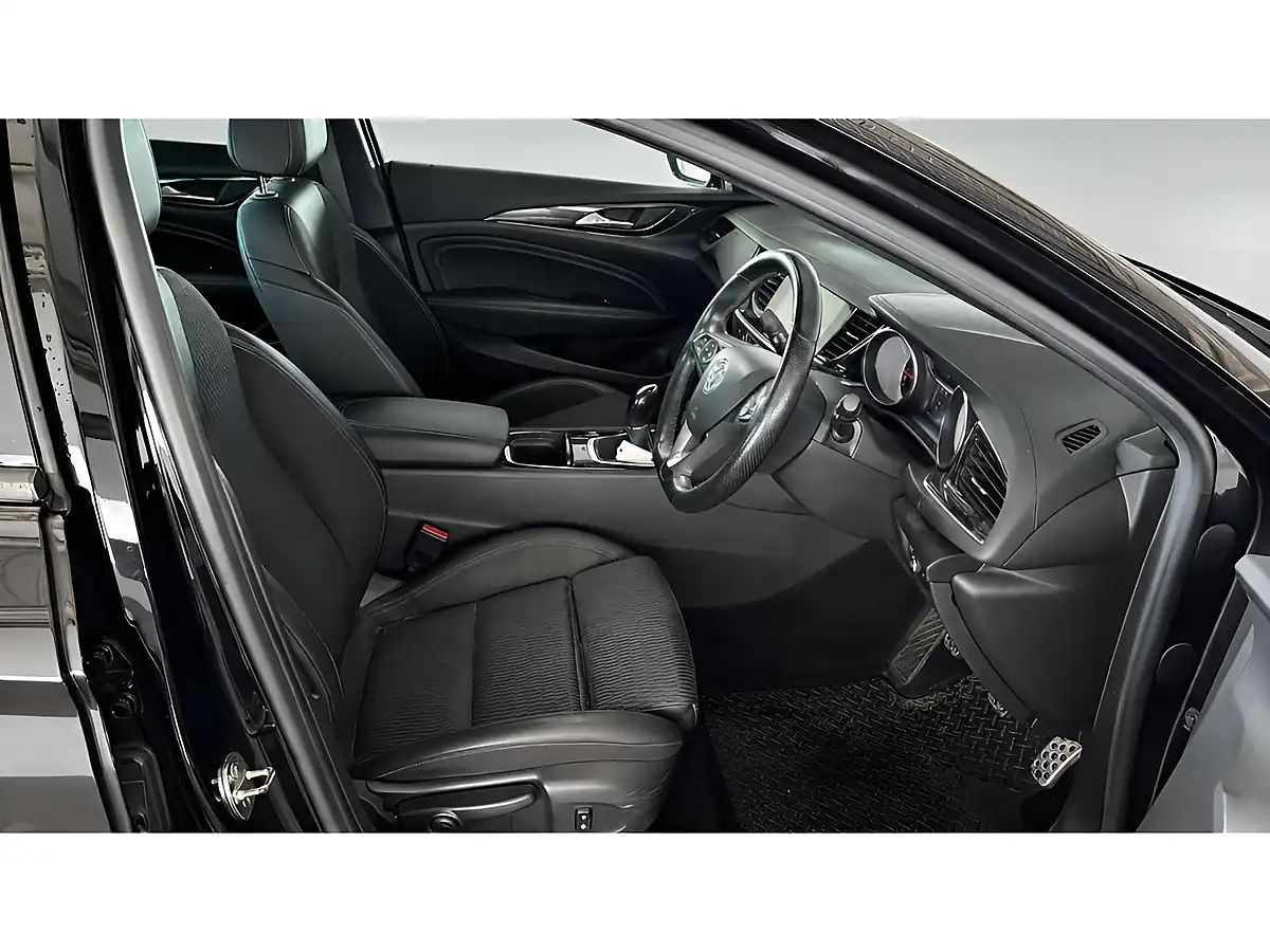 Used 2017 Vauxhall Insignia Vx Line Sri Grand Sport Black - Interior and Exterior details 2