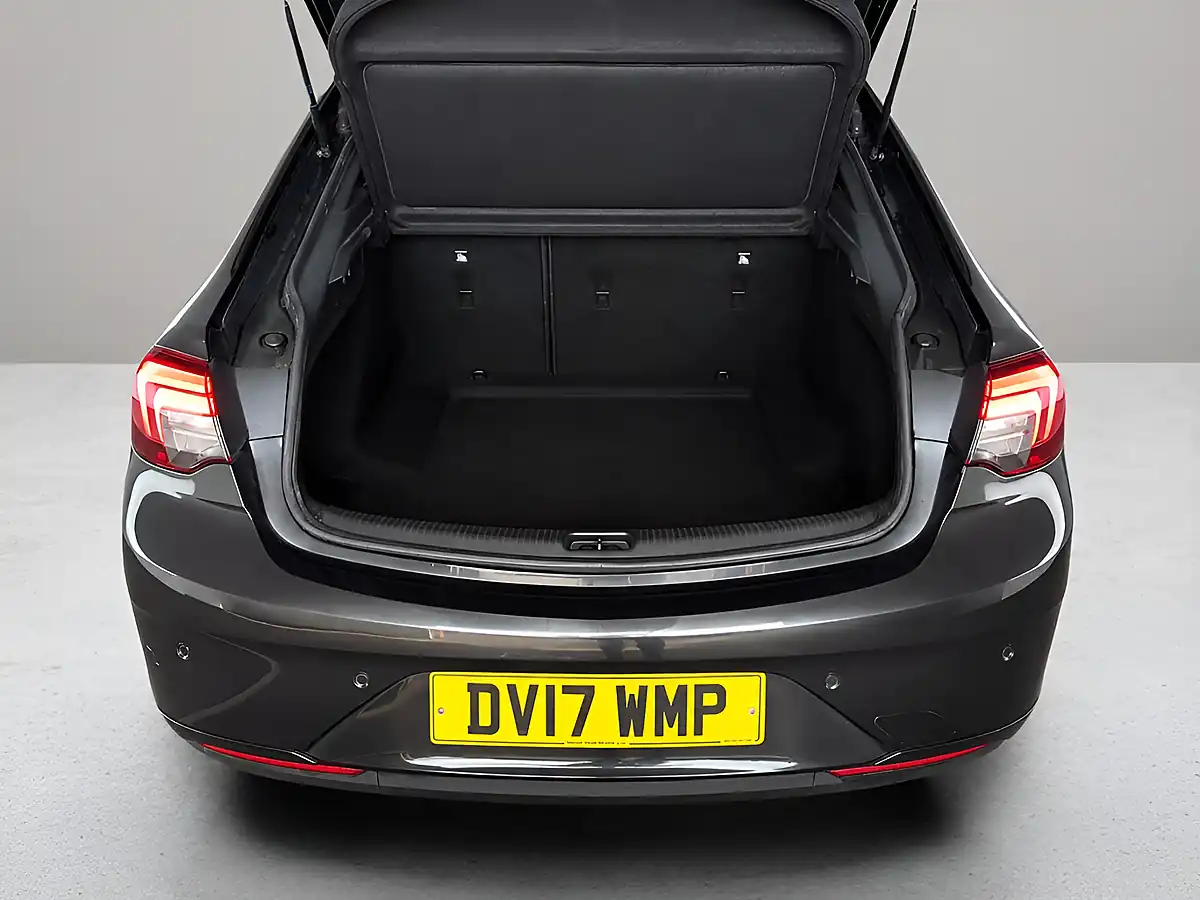 Used 2017 Vauxhall Insignia Vx Line Sri Grand Sport Black - Interior and Exterior details 5