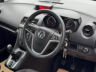 Used 2017 Vauxhall Meriva Life Black - Interior and Exterior details 14