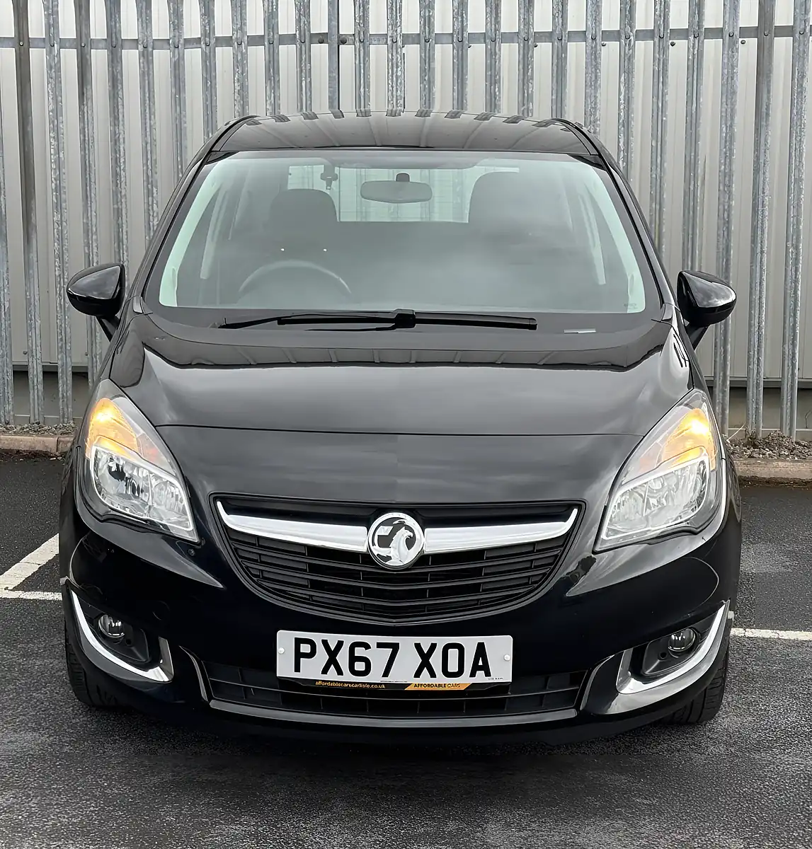 Used 2017 Vauxhall Meriva Life Black - Interior and Exterior details 3