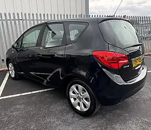 Used 2017 Vauxhall Meriva Life Black - Interior and Exterior details 4