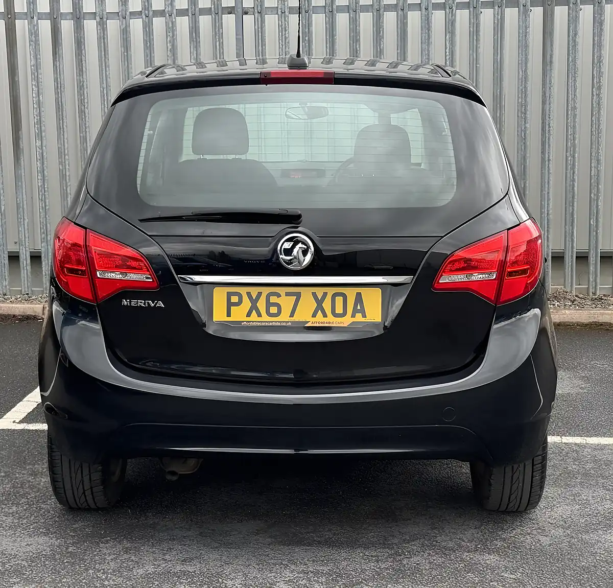 Used 2017 Vauxhall Meriva Life Black - Interior and Exterior details 6