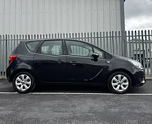 Used 2017 Vauxhall Meriva Life Black - Interior and Exterior details 7