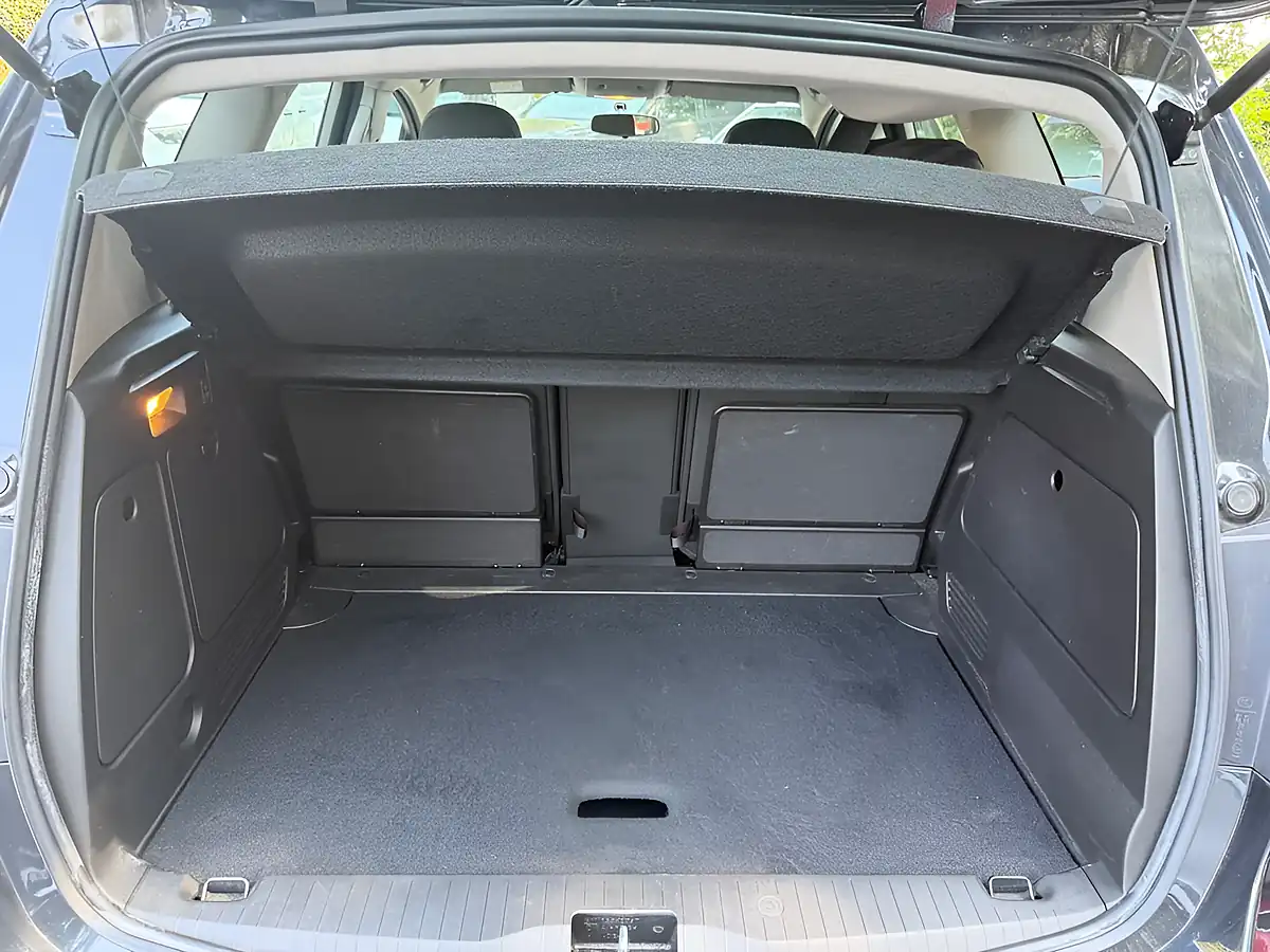 Used 2017 Vauxhall Meriva Life Black - Interior and Exterior details 13