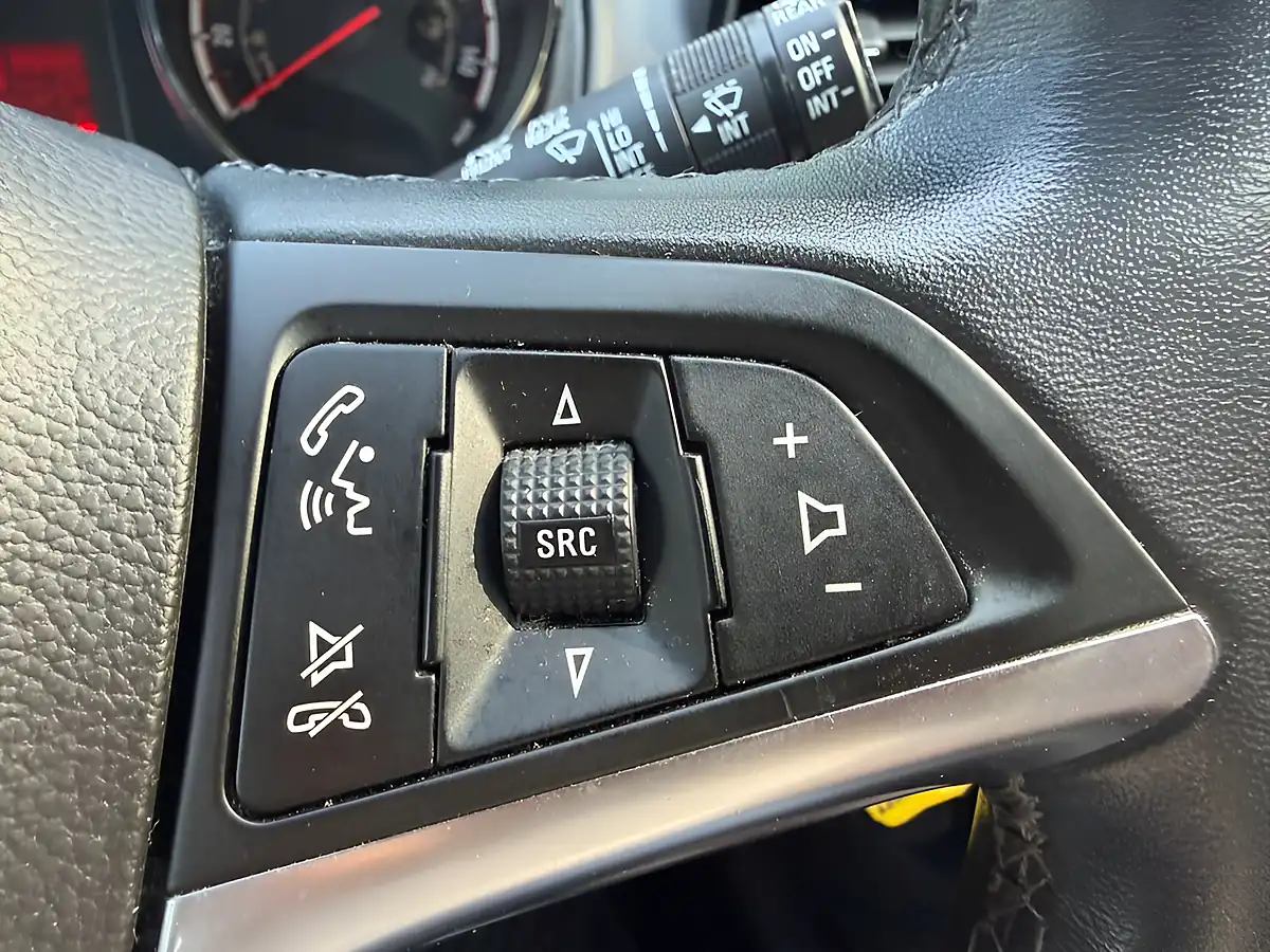 Used 2017 Vauxhall Meriva Life Black - Interior and Exterior details 19