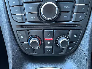 Used 2017 Vauxhall Meriva Life Black - Interior and Exterior details 12