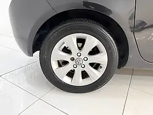 Used 2017 Vauxhall Meriva Life Black - Interior and Exterior details 12