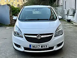 Used 2017 Vauxhall Meriva Life White - Interior and Exterior details 7