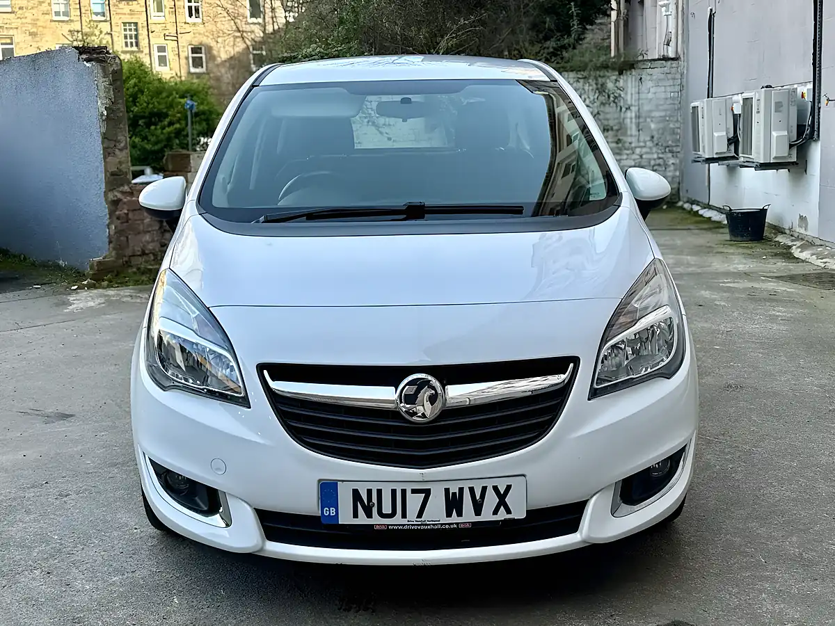 Used 2017 Vauxhall Meriva Life White - Interior and Exterior details 7