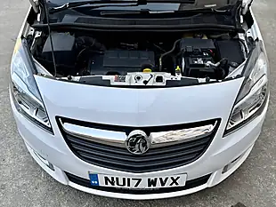 Used 2017 Vauxhall Meriva Life White - Interior and Exterior details 8