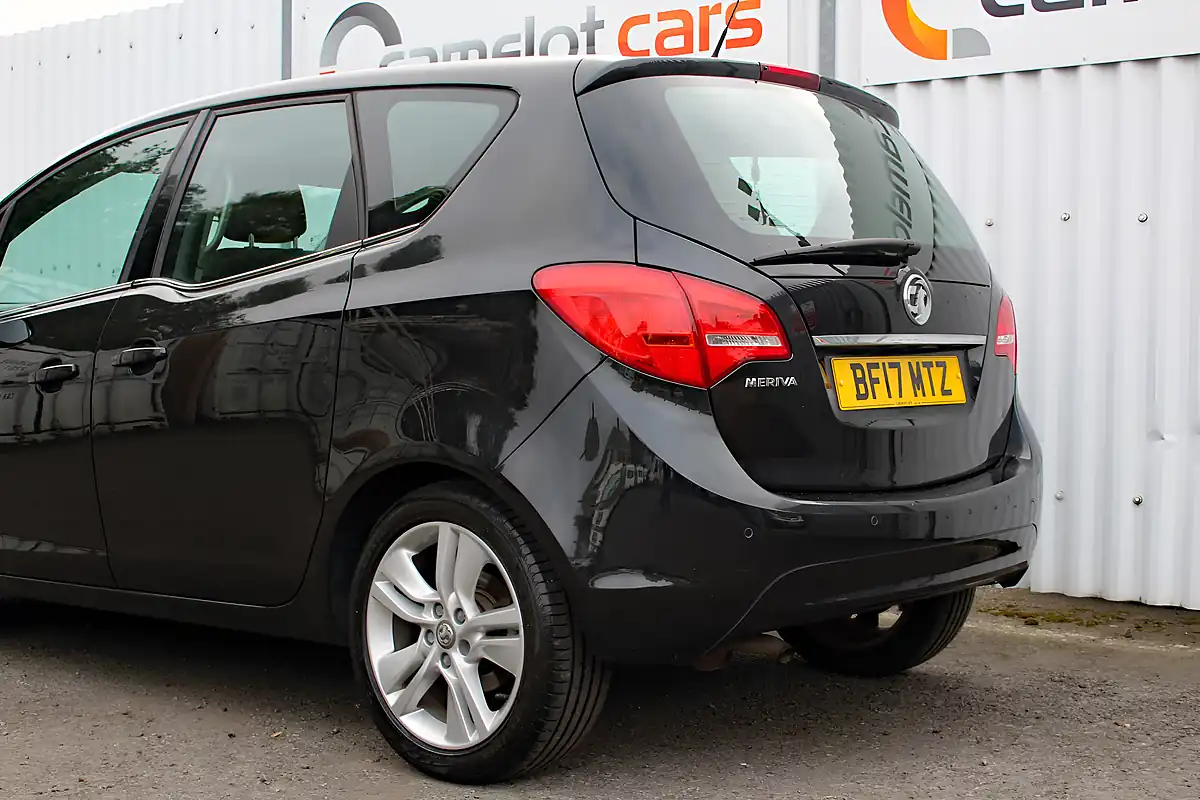 Used 2017 Vauxhall Meriva Tech Line Black - Interior and Exterior details 10