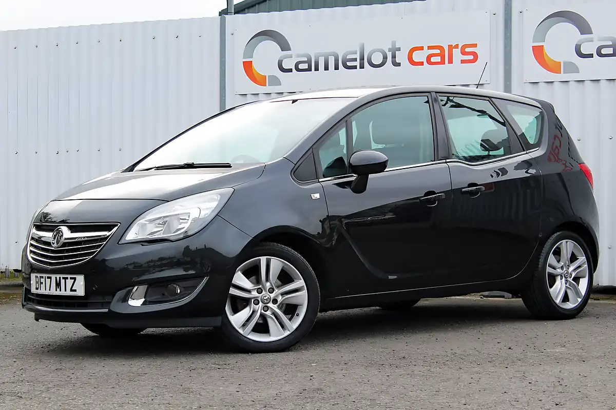 Used 2017 Vauxhall Meriva Tech Line Black - Interior and Exterior details 3