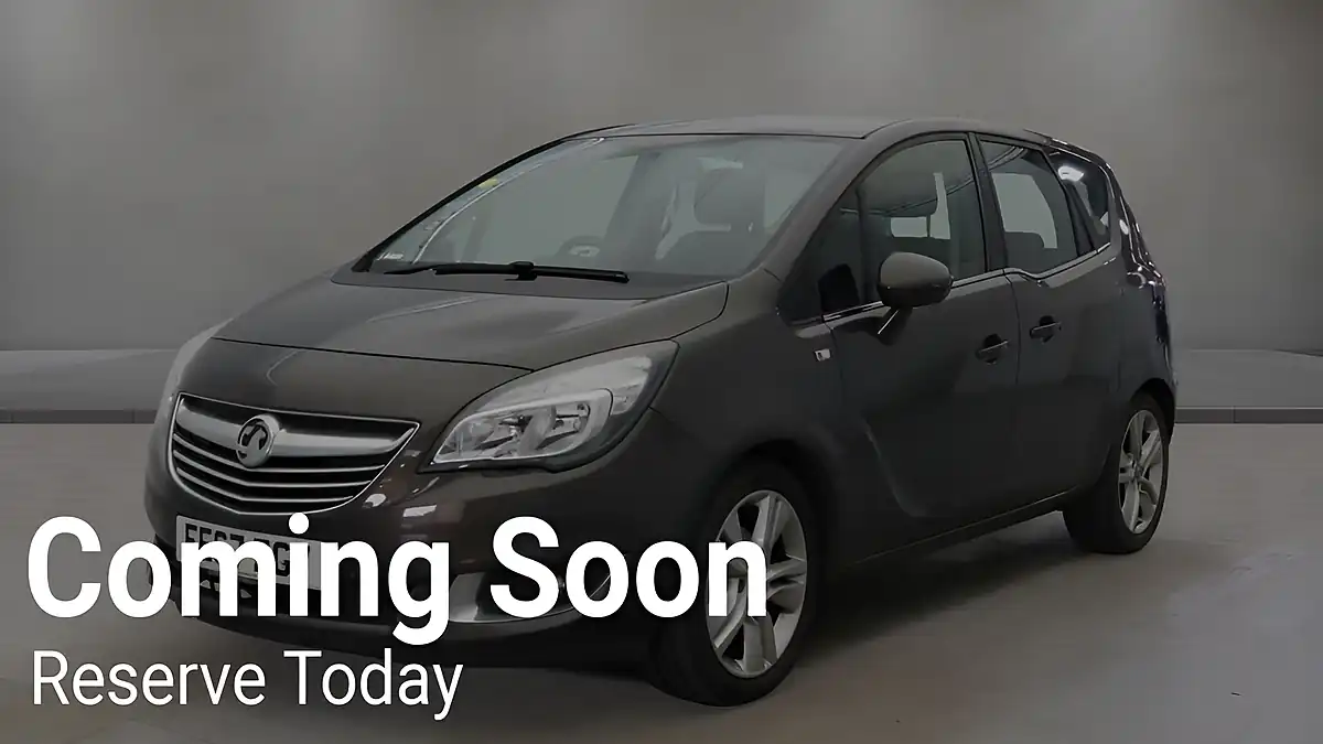 Used 2017 Vauxhall Meriva Tech Line Grey - Front View