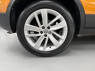 Used 2017 Vauxhall Mokka X Active Amber Orange - Interior and Exterior details 14