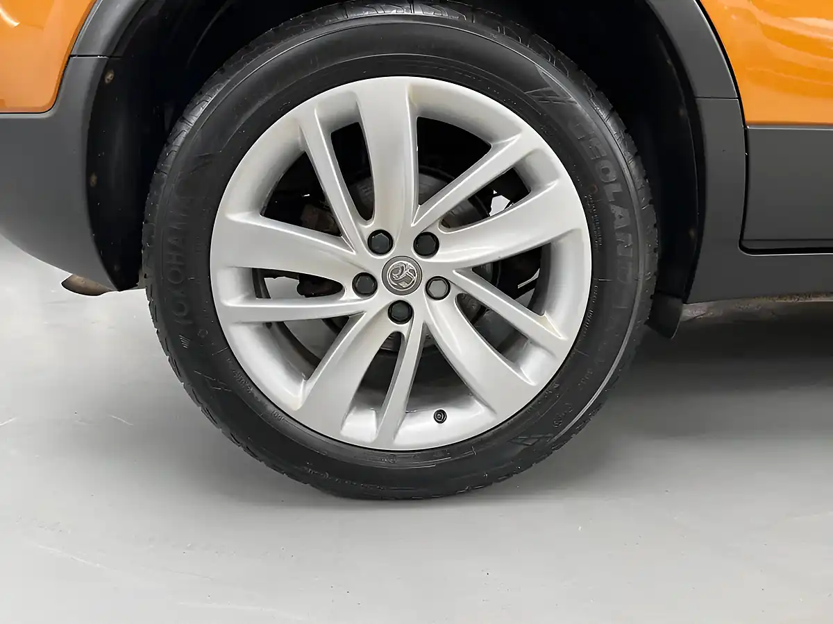 Used 2017 Vauxhall Mokka X Active Amber Orange - Interior and Exterior details 14