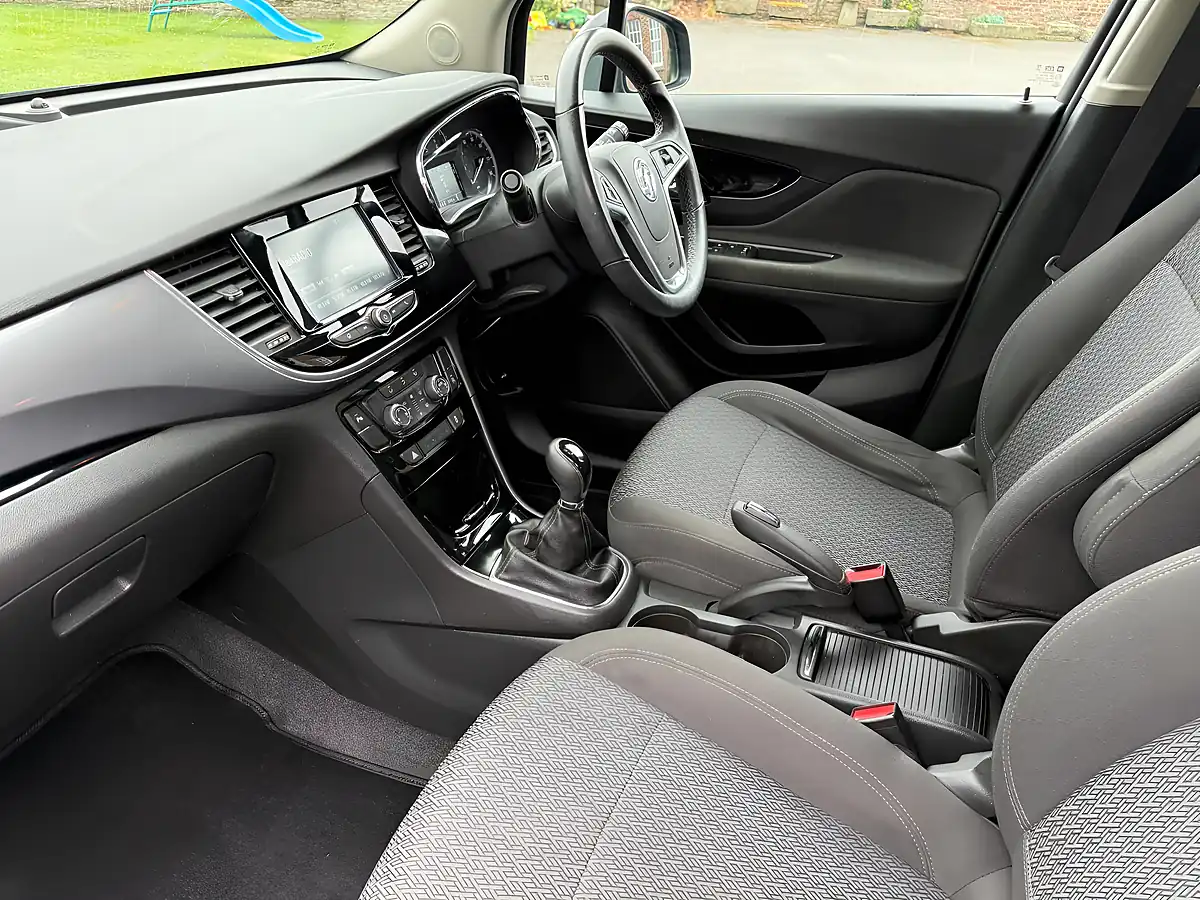 Used 2017 Vauxhall Mokka X Active Black - Interior and Exterior details 16